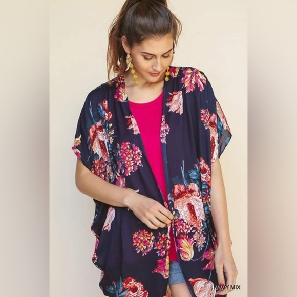 Umgee Floral Spring Bloom Cocoon Kimono Long Cardigan Wrap oversized Navy sz M/L - Picture 2 of 16
